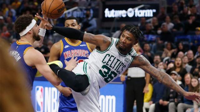 1648226368543022297.jpg Marcus-Smart-Klay-Thompson-Getty-1385874745.jpg